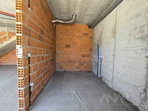 Moradia Isolada T4 Venda em Faíl e Vila Chã de Sá,Viseu