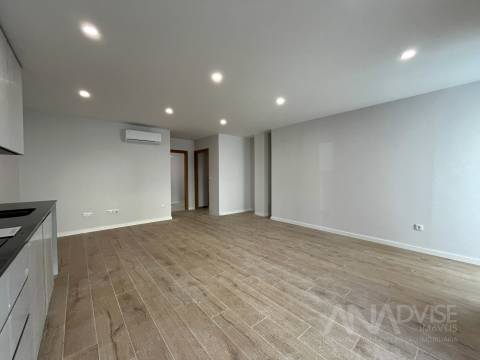 Apartamento T1+1 Venda em Cavernães,Viseu