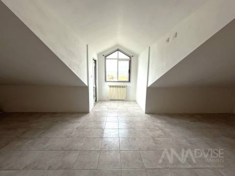 Apartamento T3 Venda em Rio de Loba,Viseu