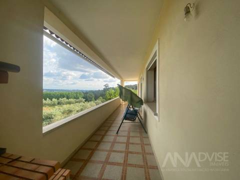 Moradia T4 Venda em Mundão,Viseu
