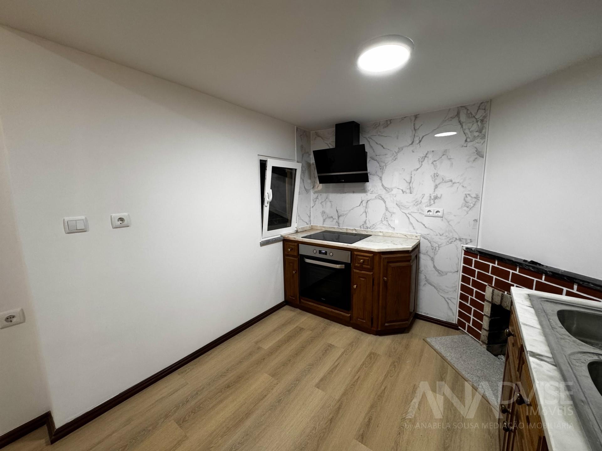 Moradia T2 Arrendamento em Abraveses,Viseu