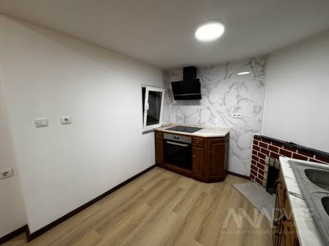 Moradia T2 Arrendamento em Abraveses,Viseu
