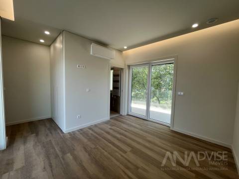 Apartamento T3+2 Duplex Venda em Viseu,Viseu