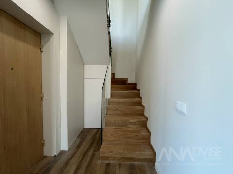 Apartamento T3+2 Duplex Venda em Viseu,Viseu
