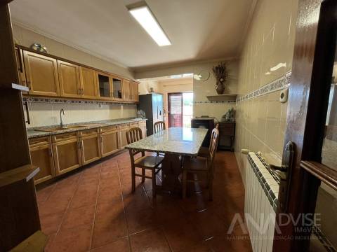 Apartamento T3 Venda em Sátão,Sátão