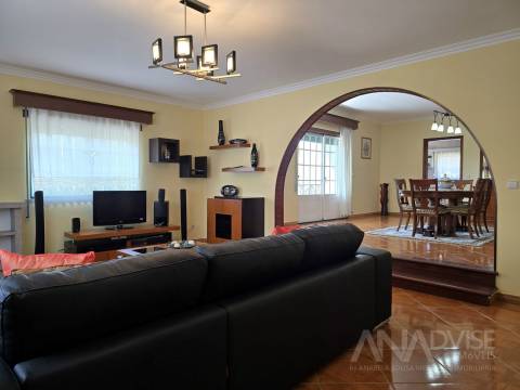 Moradia Isolada T3 Venda em Mundão,Viseu