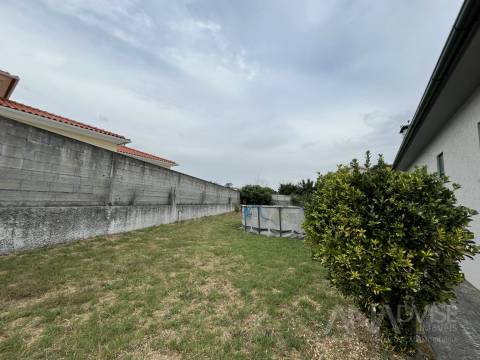Moradia Isolada T3 Venda em Mundão,Viseu