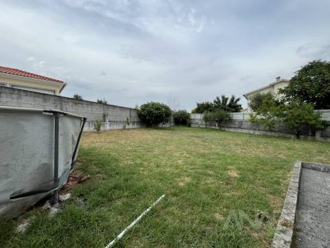 Moradia Isolada T3 Venda em Mundão,Viseu