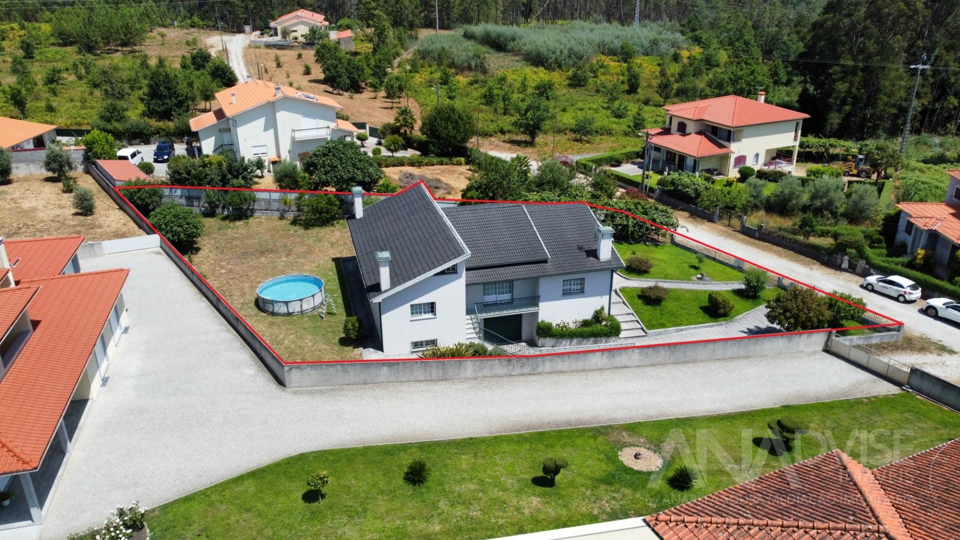 Moradia Isolada T3 Venda em Mundão,Viseu