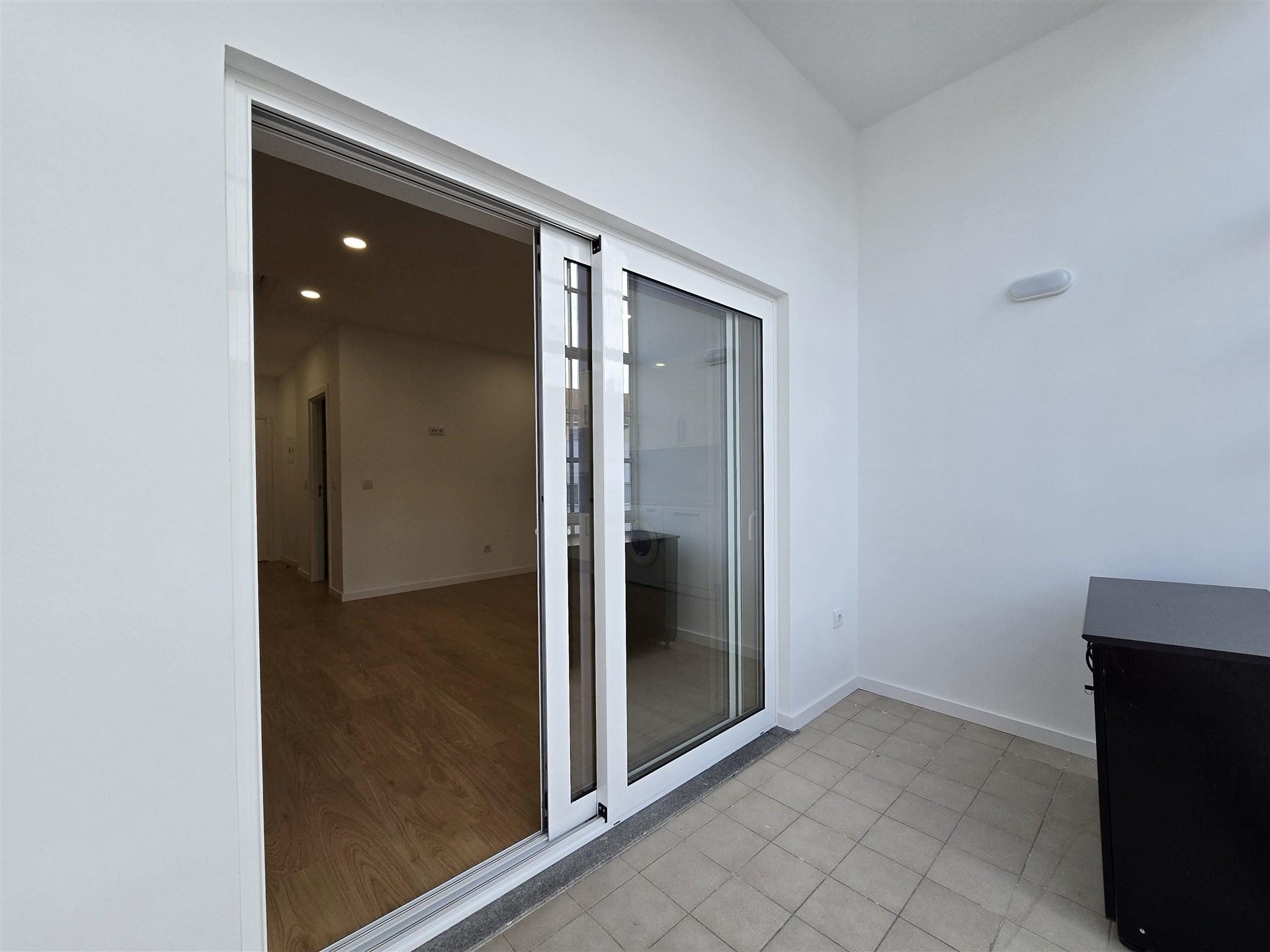 Apartamento T0 Arrendamento em Viseu,Viseu