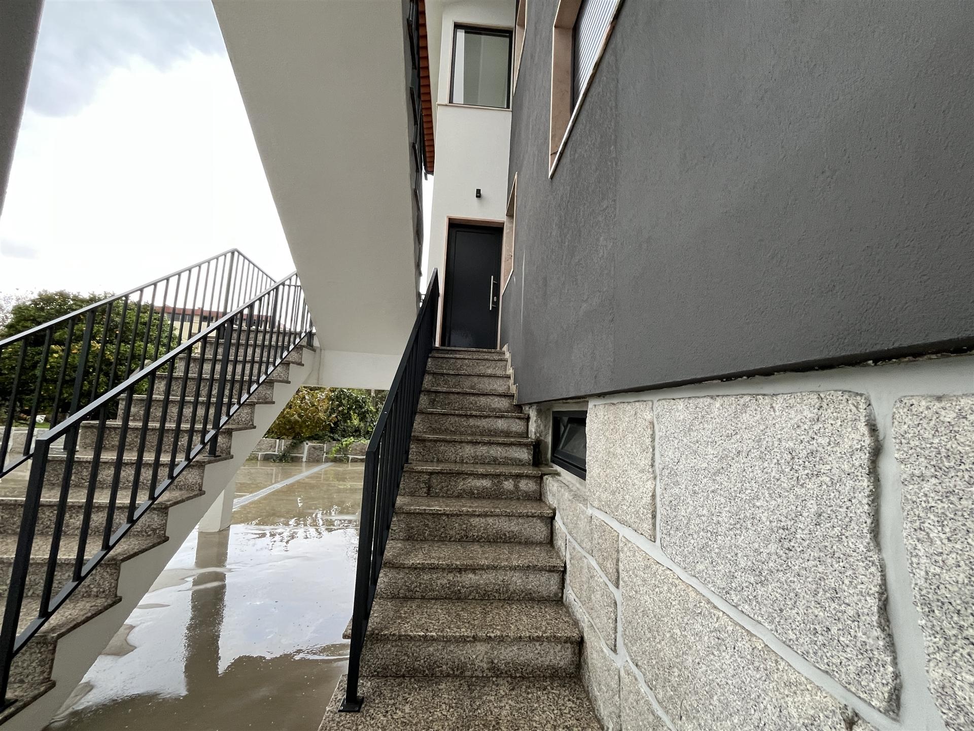 Apartamento T1 Arrendamento em Rio de Loba,Viseu