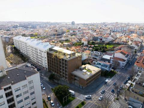 Apartamento T2 à Venda – Porto