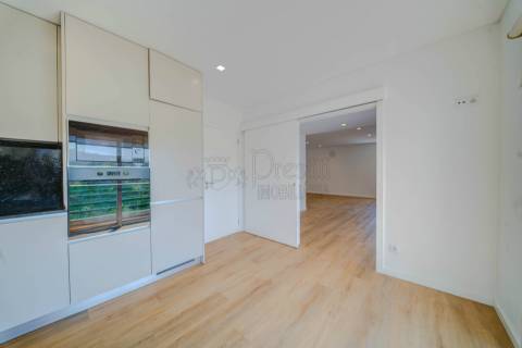 Apartamento T3 Duplex para alugar em Vizela