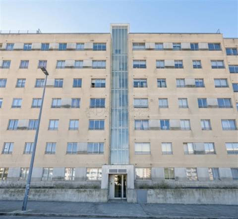 Apartamento T2 em Paranhos