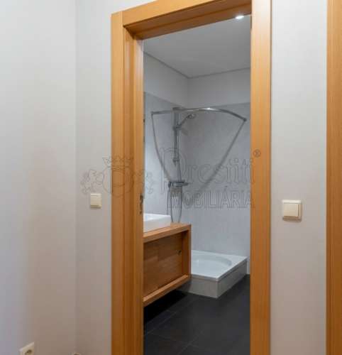 Apartamento T2 em Paranhos