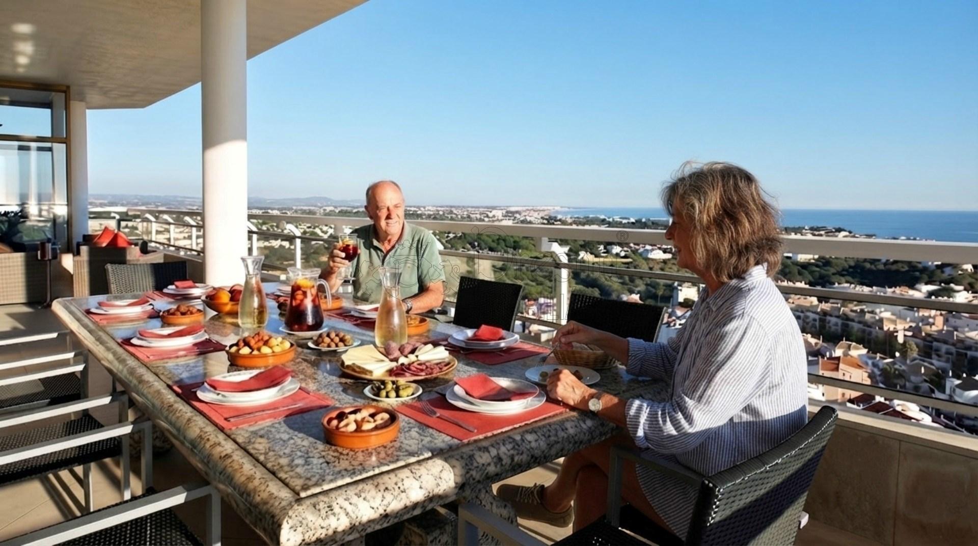 T4 no Algarve com Piscina Privativa e Vista Mar