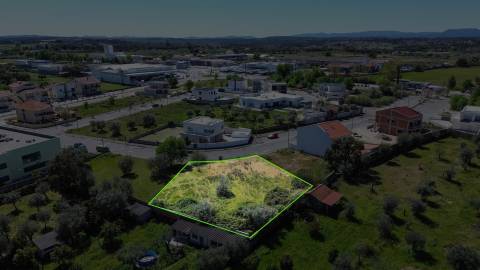 Lote de Terreno para construção de Moradia isolada em Alcains