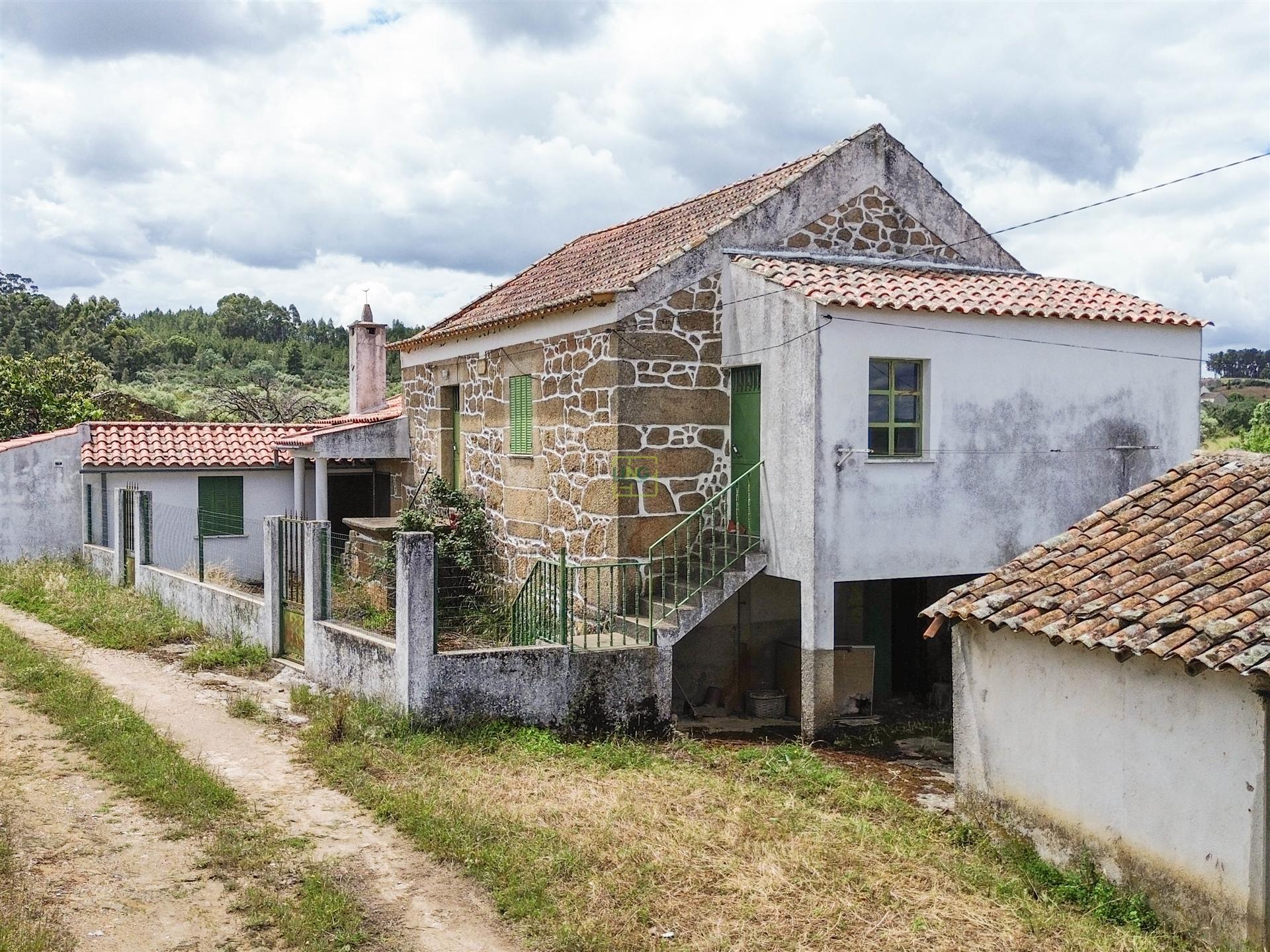Quinta Feijoeira - 9.8ha - Quintas da Torre - Fundão - Portugal