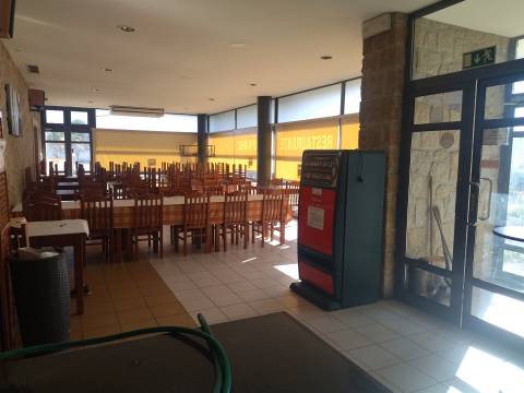 restaurante em Idanha-a-nova com 2250 m2.