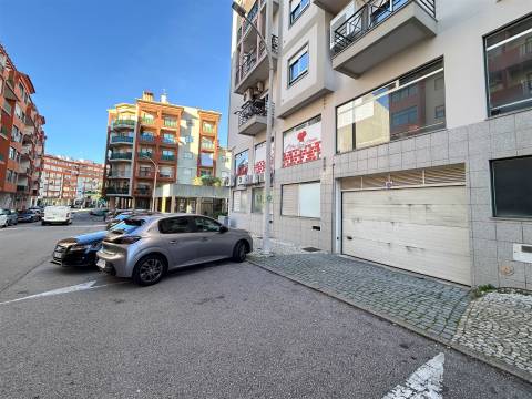 Garagem  Venda em Castelo Branco,Castelo Branco