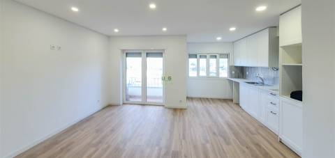 Apartamento T2 Venda em Fundão, Valverde, Donas, Aldeia de Joanes e Aldeia Nova do Cabo,Fundão