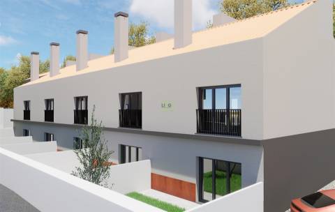 Moradia em Banda T2+2 DUPLEX Venda em Tortosendo,Covilhã
