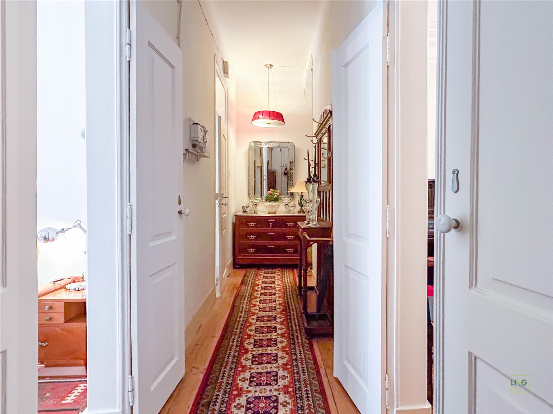 T5 em Arroios com Traça Original | Centro de Lisboa | 650k