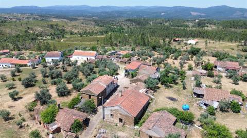Moradia T3 Venda em Sarzedas,Castelo Branco