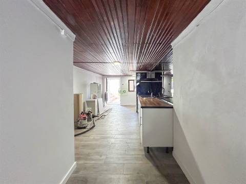 Moradia T3 pronta a habitar para venda, Lardosa, Castelo Branco