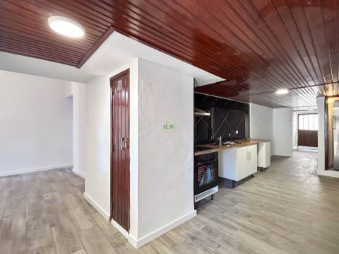 Moradia T3 pronta a habitar para venda, Lardosa, Castelo Branco