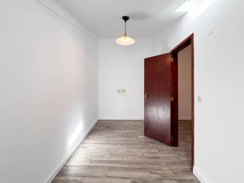 Moradia T3 pronta a habitar para venda, Lardosa, Castelo Branco