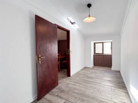 Moradia T3 pronta a habitar para venda, Lardosa, Castelo Branco