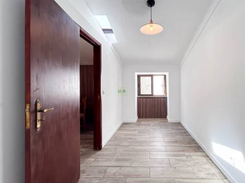 Moradia T3 pronta a habitar para venda, Lardosa, Castelo Branco