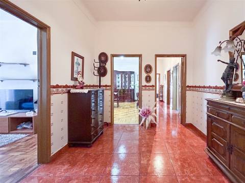 Fantastico apartamento T5 em pleno centro da cidade de castelo Banco