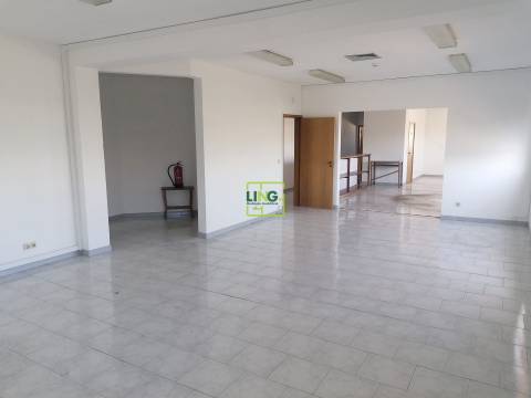 Armazém  Arrendamento em Castelo Branco,Castelo Branco