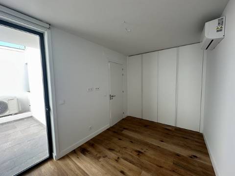 Apartamento T3 Venda em Moncarapacho e Fuseta,Olhão