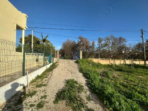 Moradia Rústica T2+1 Venda em Quelfes,Olhão