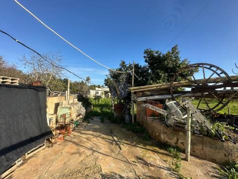 Moradia Rústica T2+1 Venda em Quelfes,Olhão