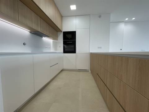 Apartamento T1 Venda em Olhão,Olhão