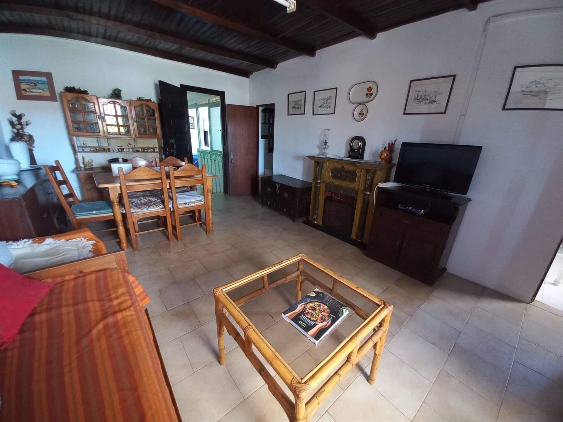 Moradia T2 Venda em Quelfes,Olhão