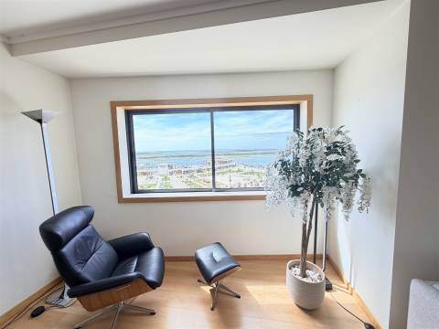 Apartamento T3 Venda em Olhão,Olhão