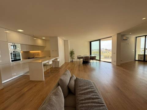 Apartamento T1+1 Venda em Olhão,Olhão