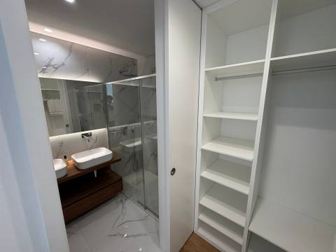 Apartamento T1+1 Venda em Olhão,Olhão