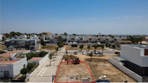 Moradia em Banda T3 Venda em Quelfes,Olhão