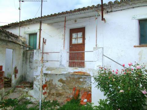 Moradia Geminada T2 Venda em Aljustrel e Rio de Moinhos,Aljustrel