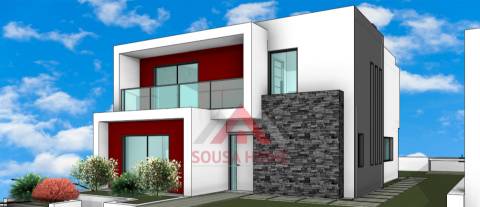 Moradia V4 com 3 suites
