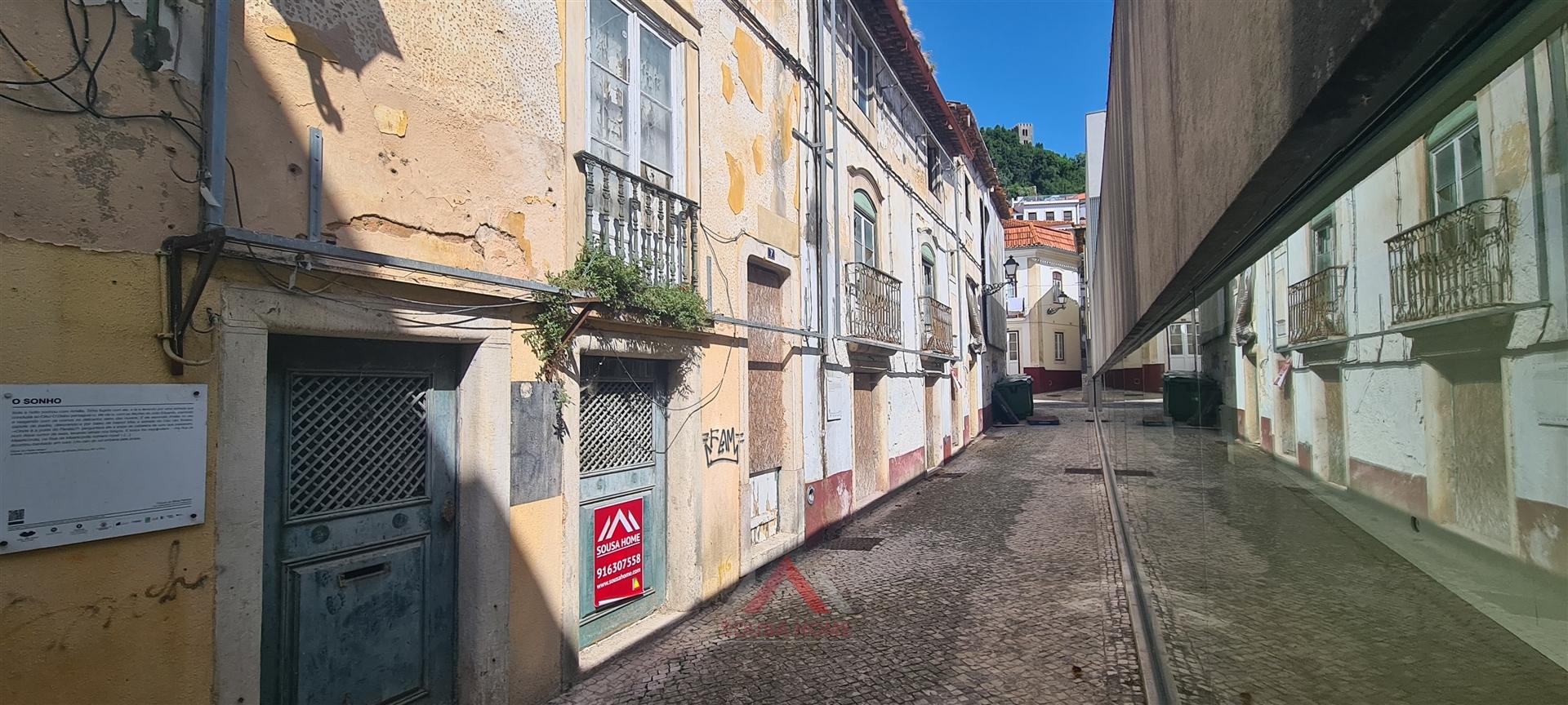 2 Moradias Centro Histórico / ARU Leiria
