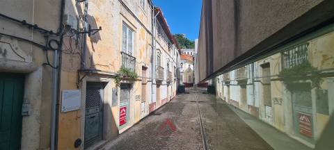 2 Moradias Centro Histórico / ARU Leiria
