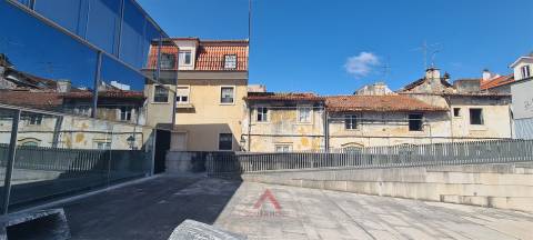 2 Moradias Centro Histórico / ARU Leiria