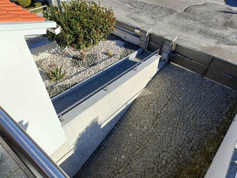 Moradia em Banda T4 Venda em Seia, São Romão e Lapa dos Dinheiros,Seia